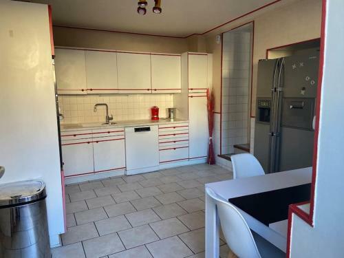 Maison De Vacances Avec Piscine