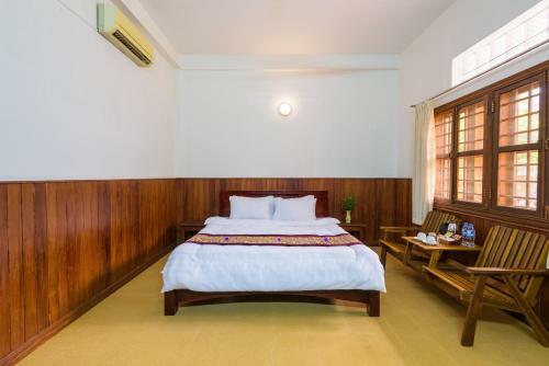 Bed & Breakfast Heng Long Villa