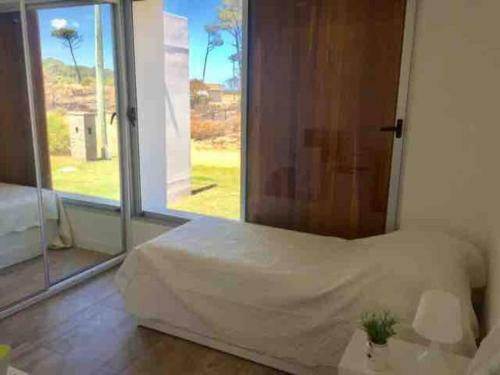 Hermosa, C�lida Y Funcional A Metros De La Playa