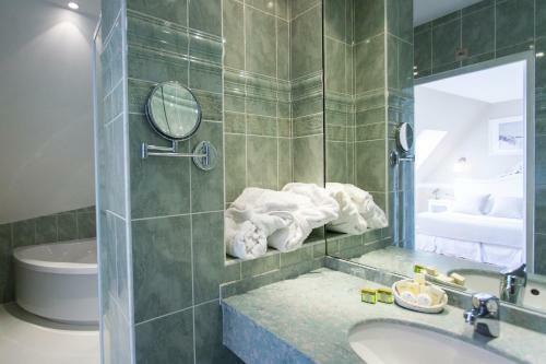 Hotel Relais Du Silence La M�re Hamard