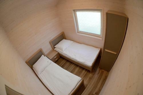 Lodge 10 W Skali Beauforta
