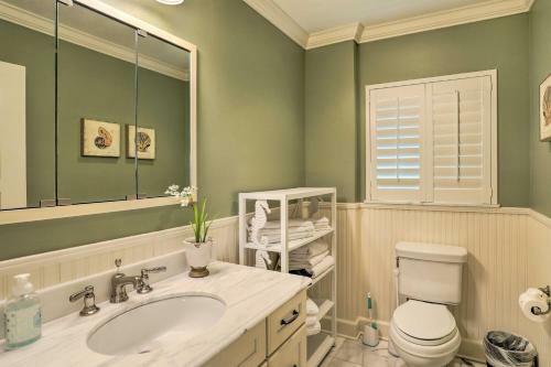 Indian Rocks Beach Retreat 50 Ft From Beach!