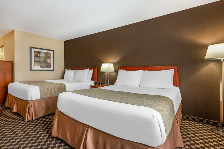Hotel Best Western Strathmore Inn