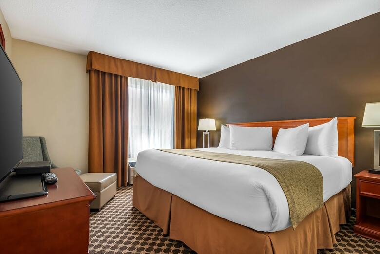 Hotel Best Western Strathmore Inn
