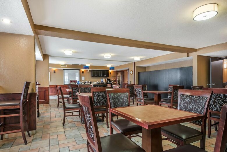 Hotel Best Western Strathmore Inn