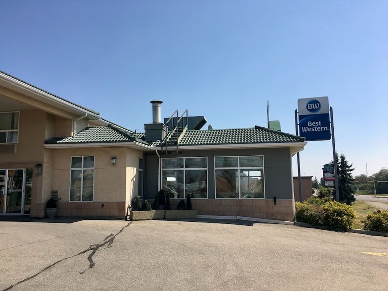 Hotel Best Western Strathmore Inn