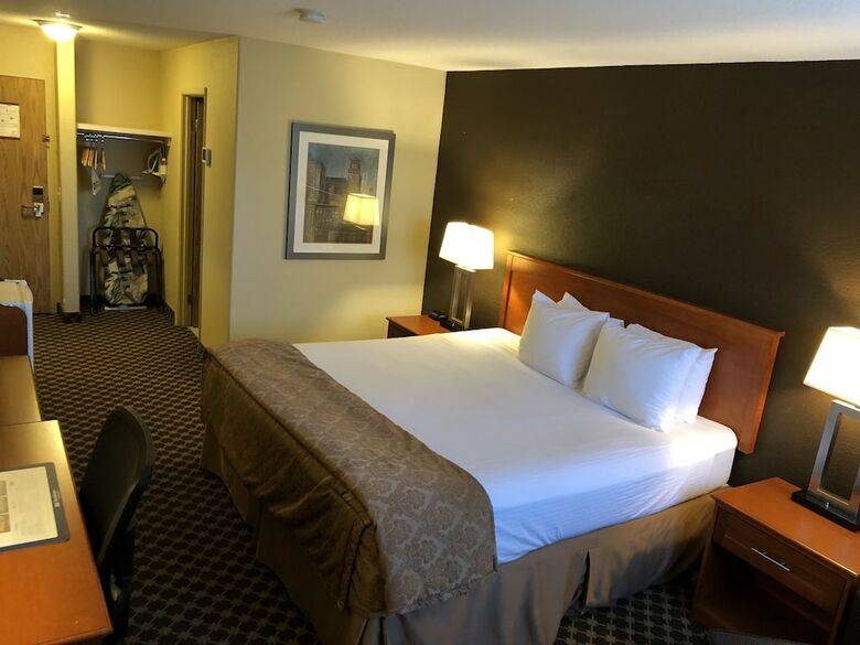 Hotel Best Western Strathmore Inn