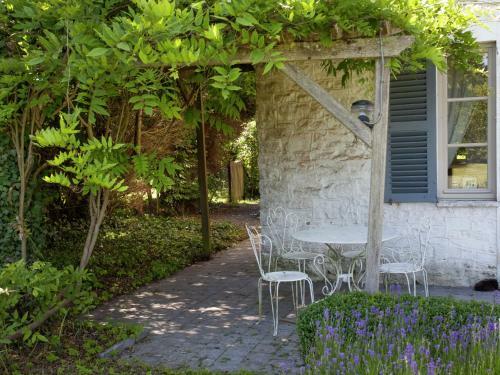 Holiday Home Le Chaperon Resteigne