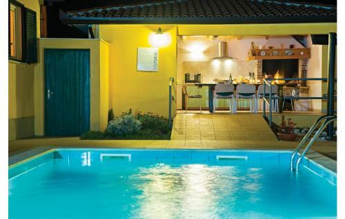 Holiday Home Labin Presika