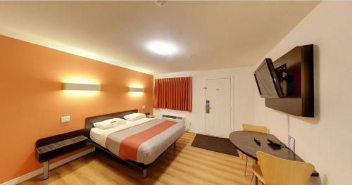 Motel Pioneer Inn