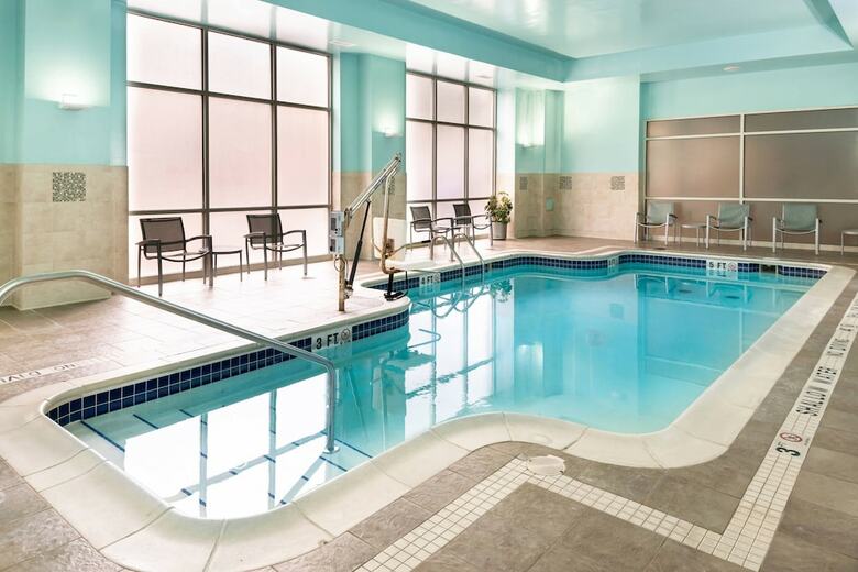 Hotel Springhill Suites By Marriott Pittsburgh North Shore