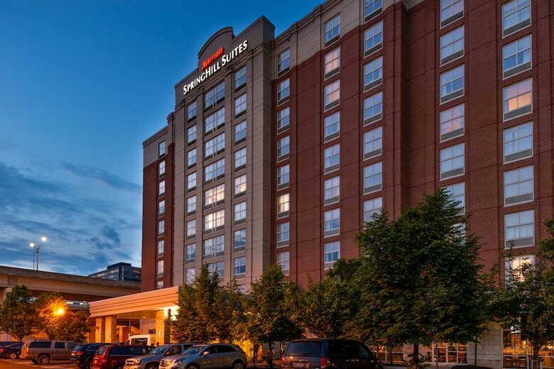 Hotel Springhill Suites By Marriott Pittsburgh North Shore