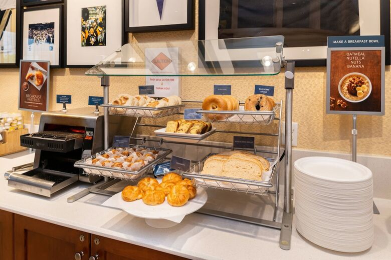 Hotel Springhill Suites By Marriott Pittsburgh North Shore