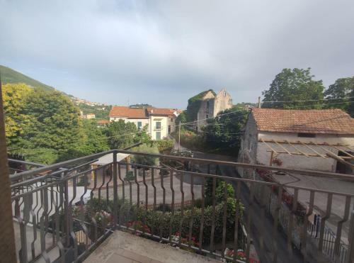 Apartamento Al Gelsomino, House In Agerola