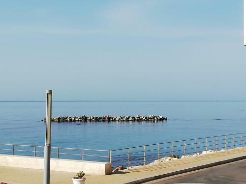 Veranda Sul Mare - Casa Vacanze Fronte Mare
