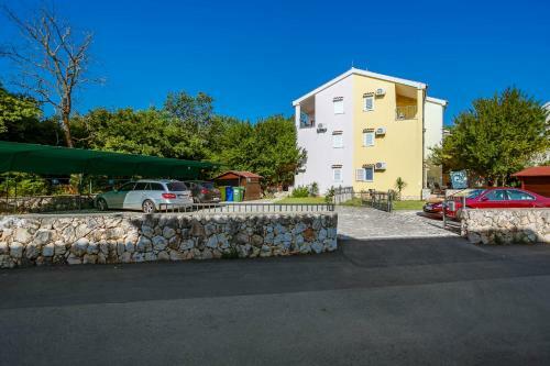 Apartamentos Guki Reihenh�user