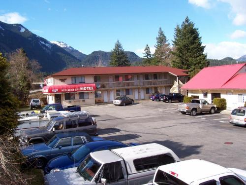 Red Roof Motor Inn