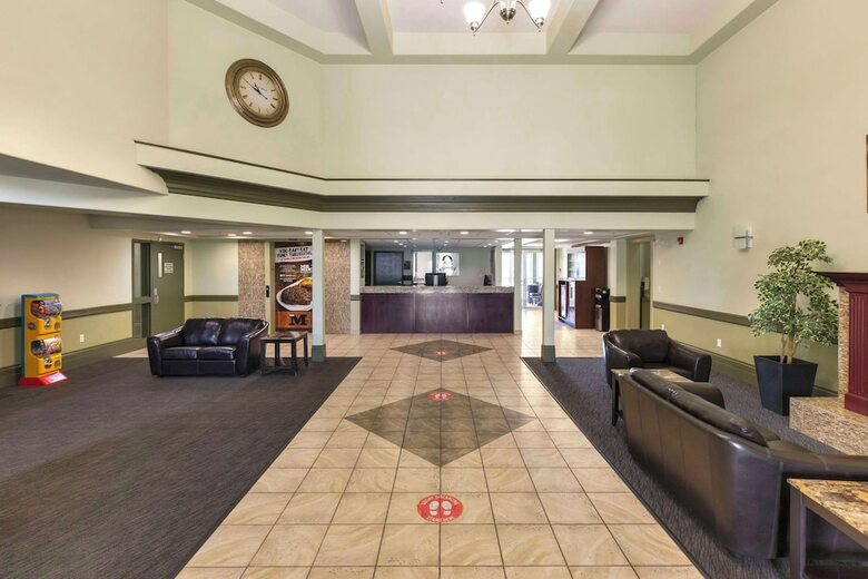 Hotel Days Inn & Suites Whitecourt