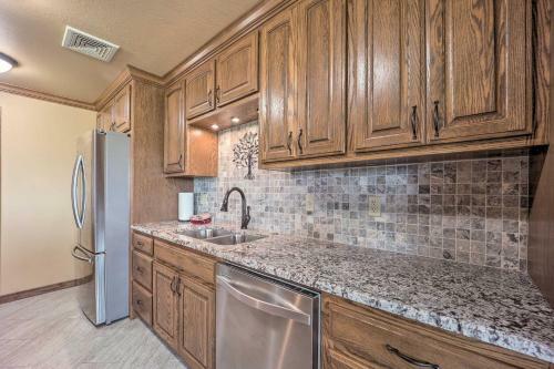Apartamento Cozy Afton Condo With Golf Course And Lake Views!