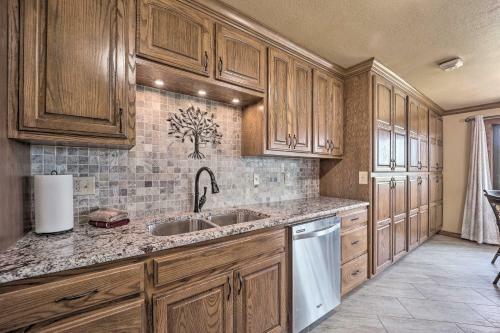 Apartamento Cozy Afton Condo With Golf Course And Lake Views!