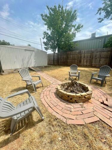 Uptown Okc Retreat