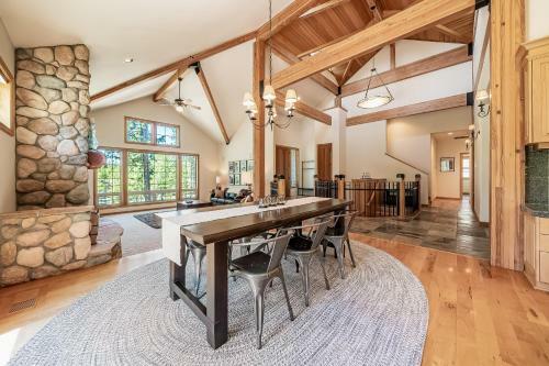 Luxury On Lassen