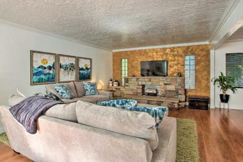 Fun, Fresh Ogden Abode With Hot Tub And Grill!