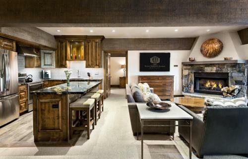 Luxury Two Bedroom Suite With Two Kings Apartment Hotel