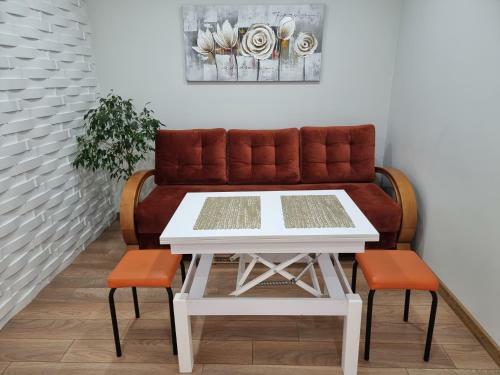 Cozy Apartment On Hlyboka Street 24