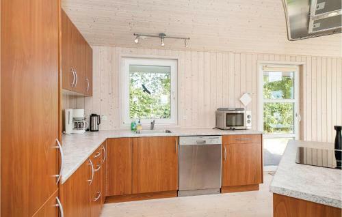 Holiday Home Br�ndb�kken Hadsund IV