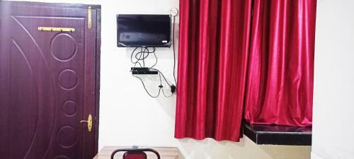 Hotel Sainik Guest House