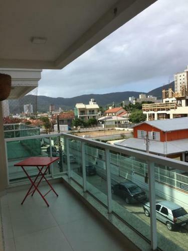 Apartamento Novo, Encantador, A 100 M Do Mar