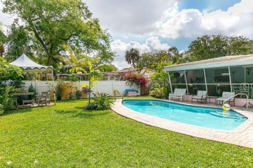 Villa Floral Oasis