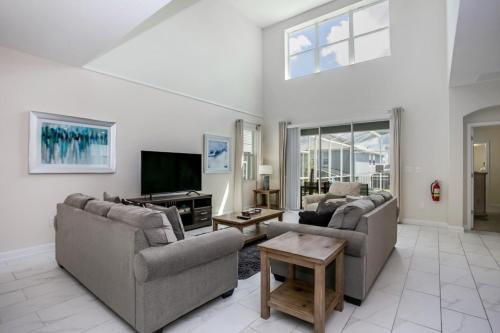 1585tempo Home