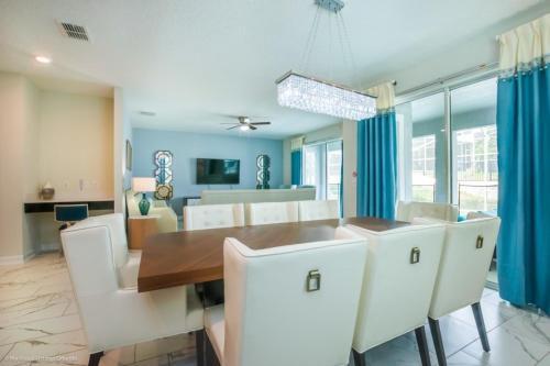 Frozen & Star Wars Themed Rooms & Game Room Villa