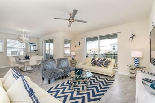 Luxurious Comfort - 6 Bdm Villa With Pool & Game Rm Villa