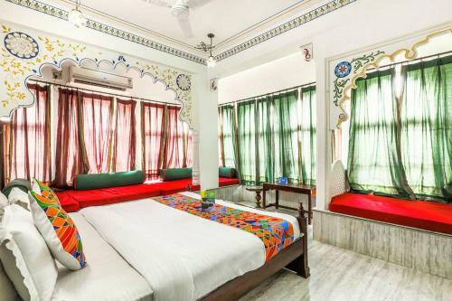Hotel Pichola Haveli