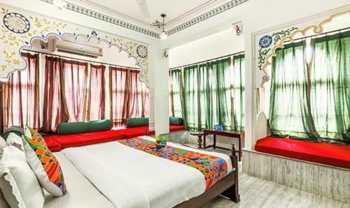 Hotel Pichola Haveli