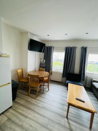 Apartamento Enire New Flat With View To River Yare, H7