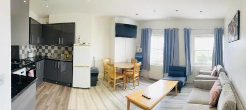 Apartamento Enire New Flat With View To River Yare, H7