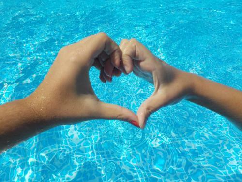 Marathon Beachside Home Next To Schinias Beach