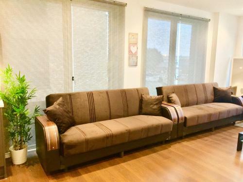London Excel 2 Bedrooms River View Apartment