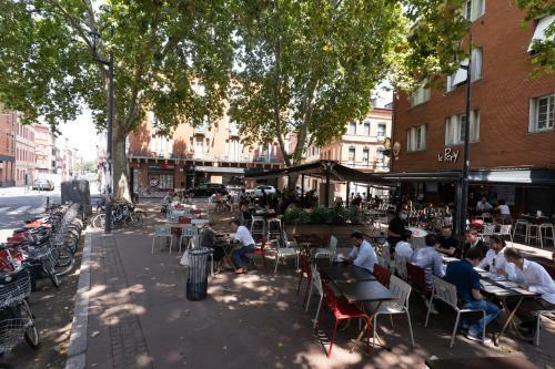 Apartamento Le Chin� - Patio Convivial - Parking - Centre