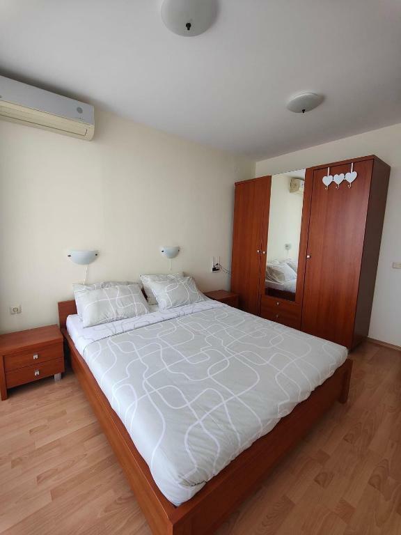 Crown Fort Club Apartments