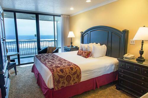 Inn At Spanish Head Resort Hotel