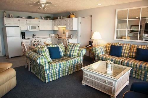 Inn At Spanish Head Resort Hotel