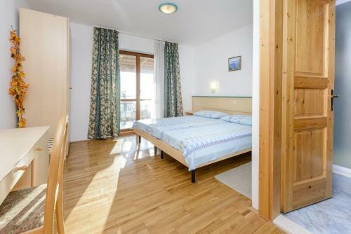 Apartments Matu?ko