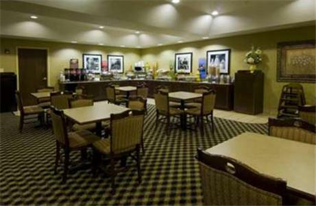 Hotel Holiday Inn Express Marshall