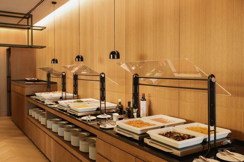 Lumen Hotel & The Lisbon Light Show