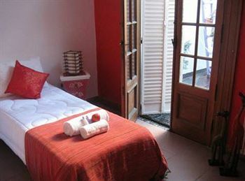 Hotel Reyna Violeta